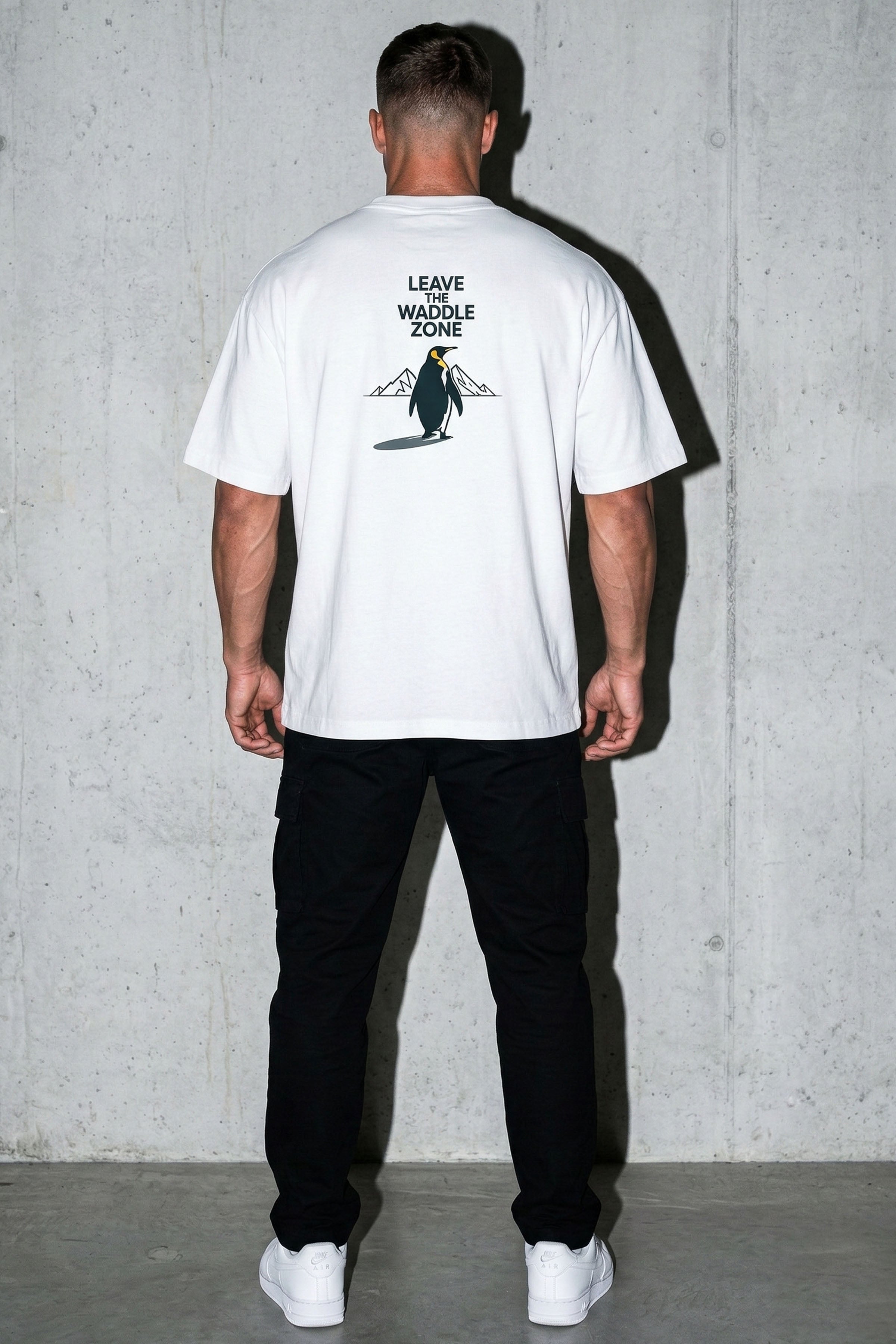 Unisex Beyaz Leave The Waddle Zone Penguen Baskılı %100 Pamuk Oversize Bisiklet Yaka Premium T-shirt