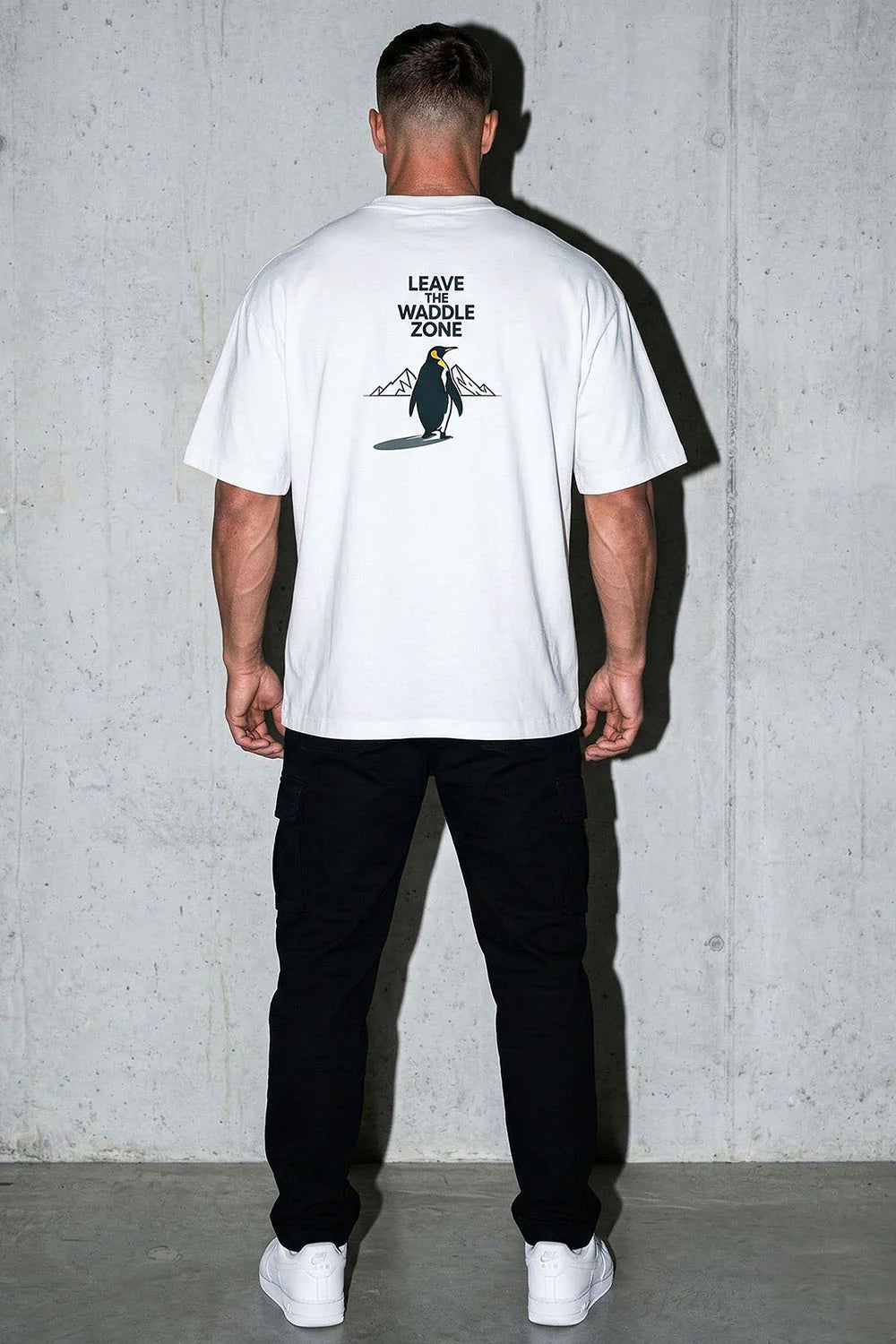 Unisex Beyaz Leave The Waddle Zone Penguen Baskılı %100 Pamuk Oversize Bisiklet Yaka Premium T-shirt